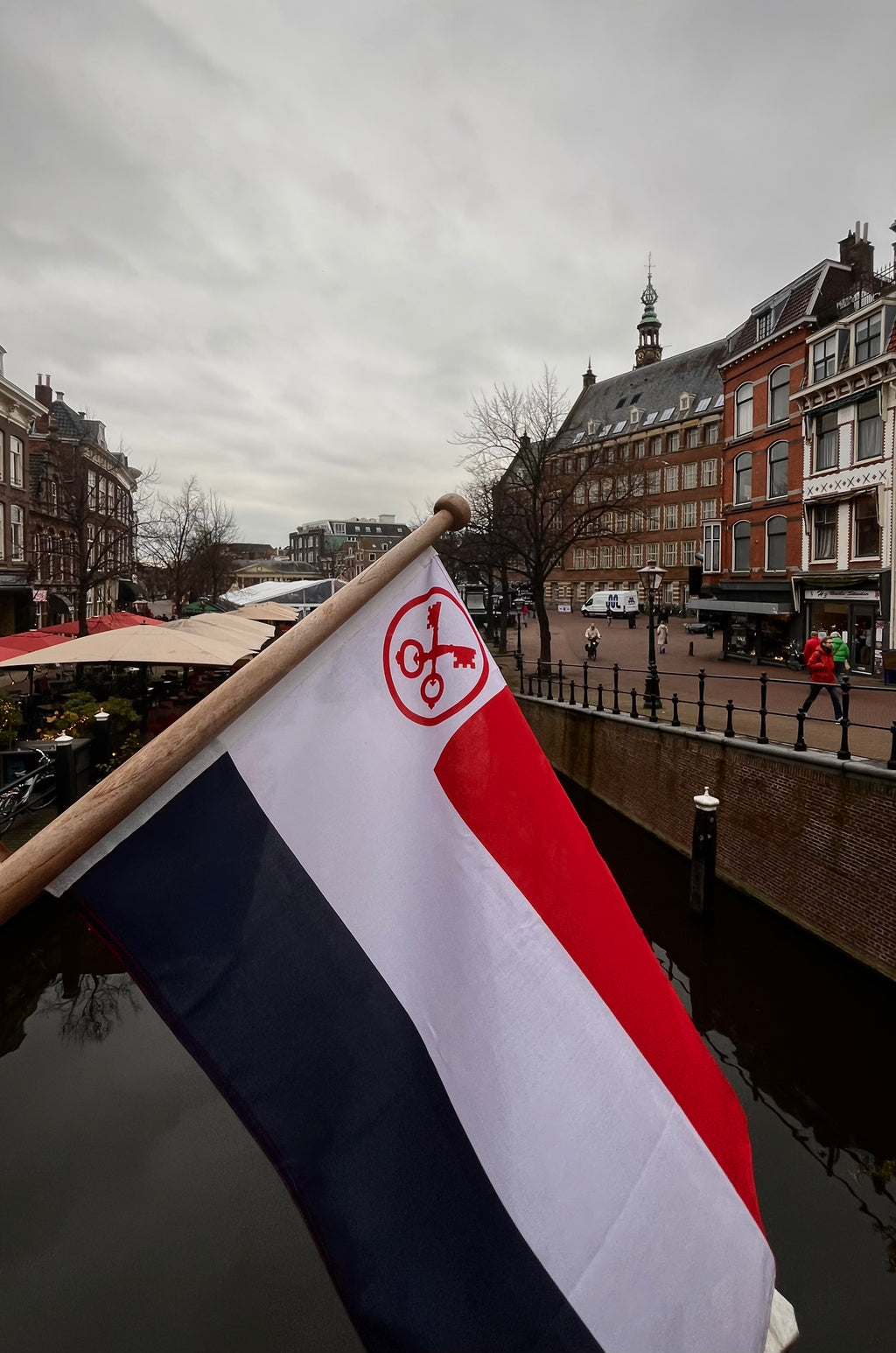 Sloepvlag Leiden Oud-Hollands